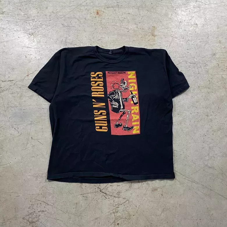 Vintage 00s Black Guns n Roses Band Tee