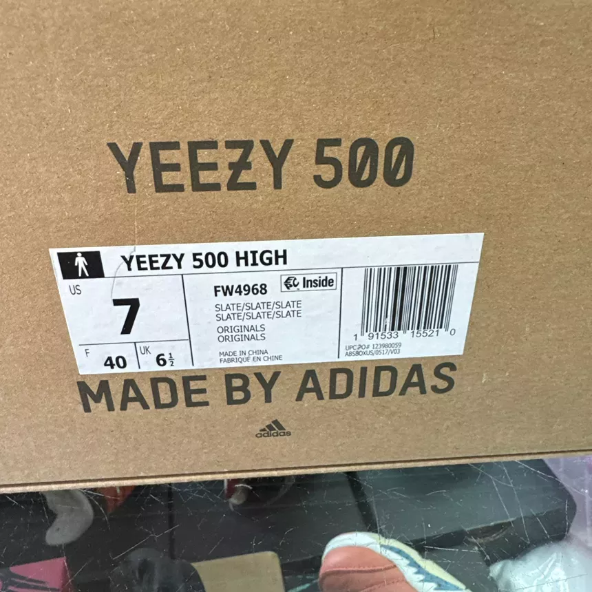 SIZE 7M Adidas Yeezy 500 High