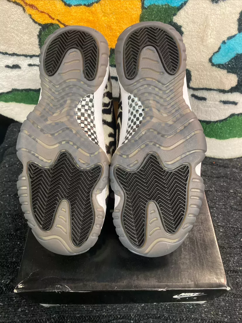 Air Jordan 11 Retro Animal Instinct (8w)