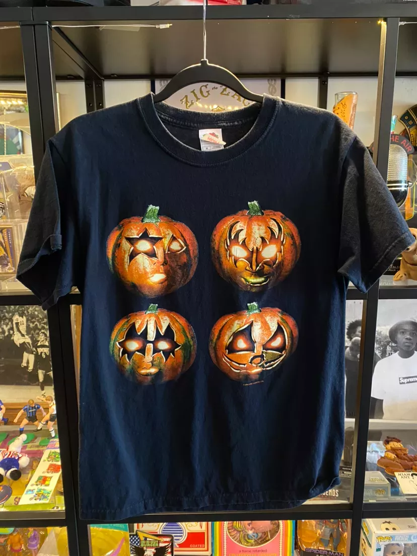 Vintage Halloween KISS Pumpkin Patch Tee