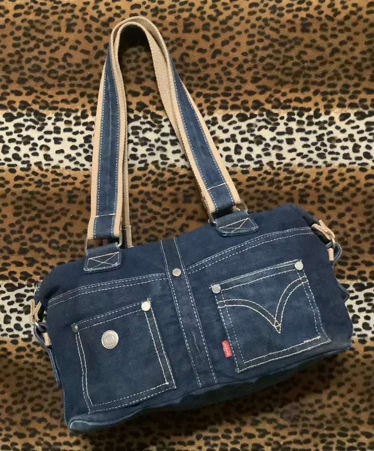 LEvi’s Bag Purse