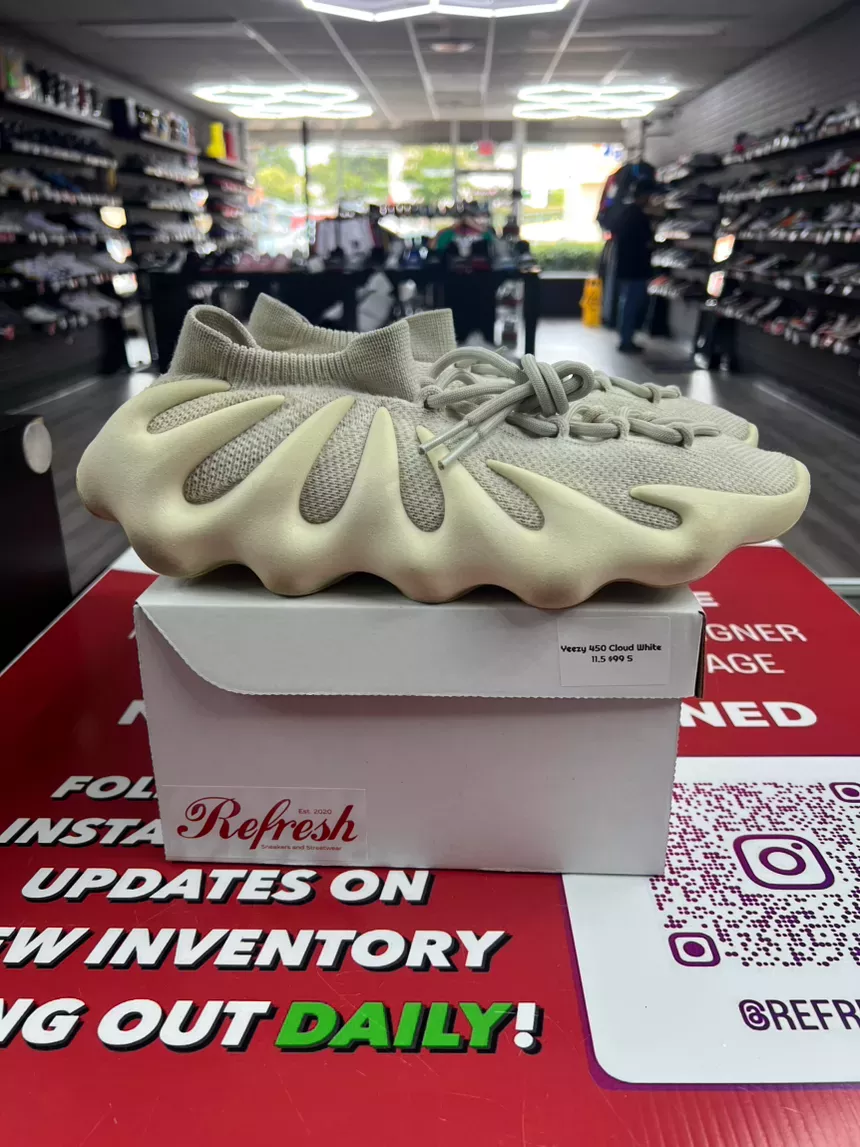 Yeezy 450 Cloud White Size 11.5