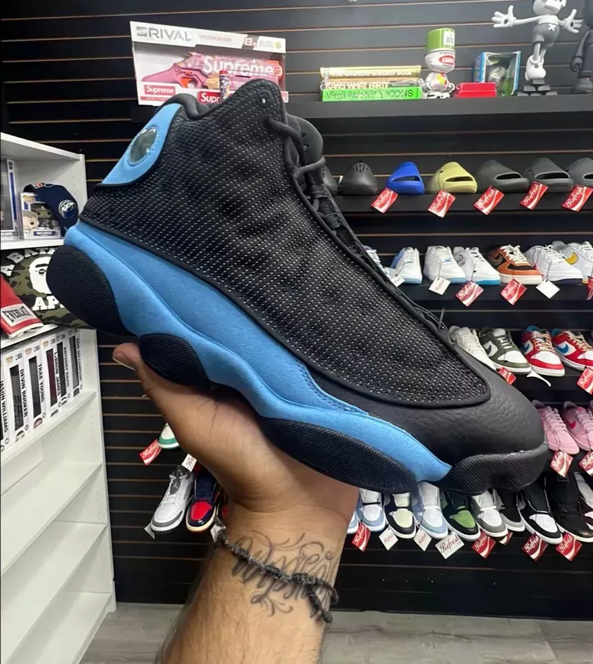 Air Jordan 13 Black University Black Size 12