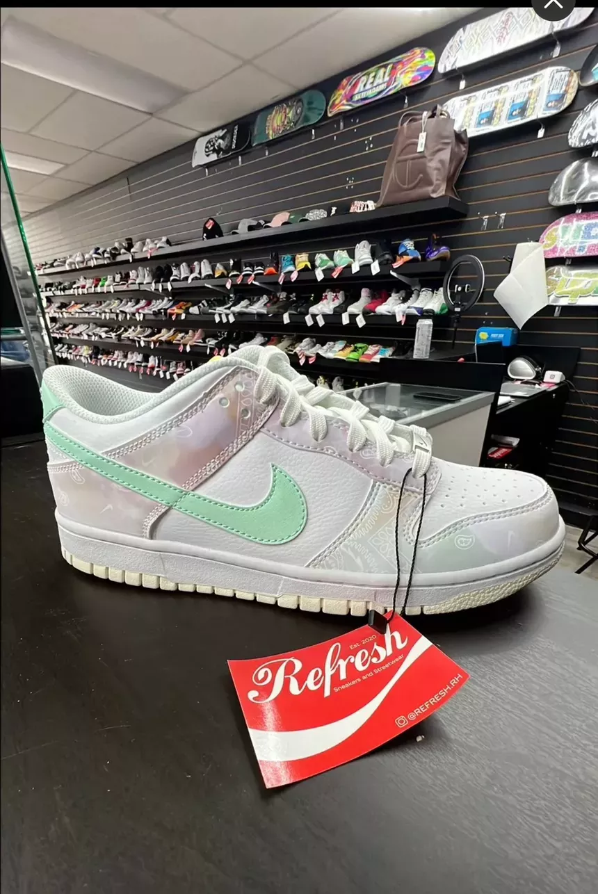 Nike Dunk Low Pastel Palsley Size 7y