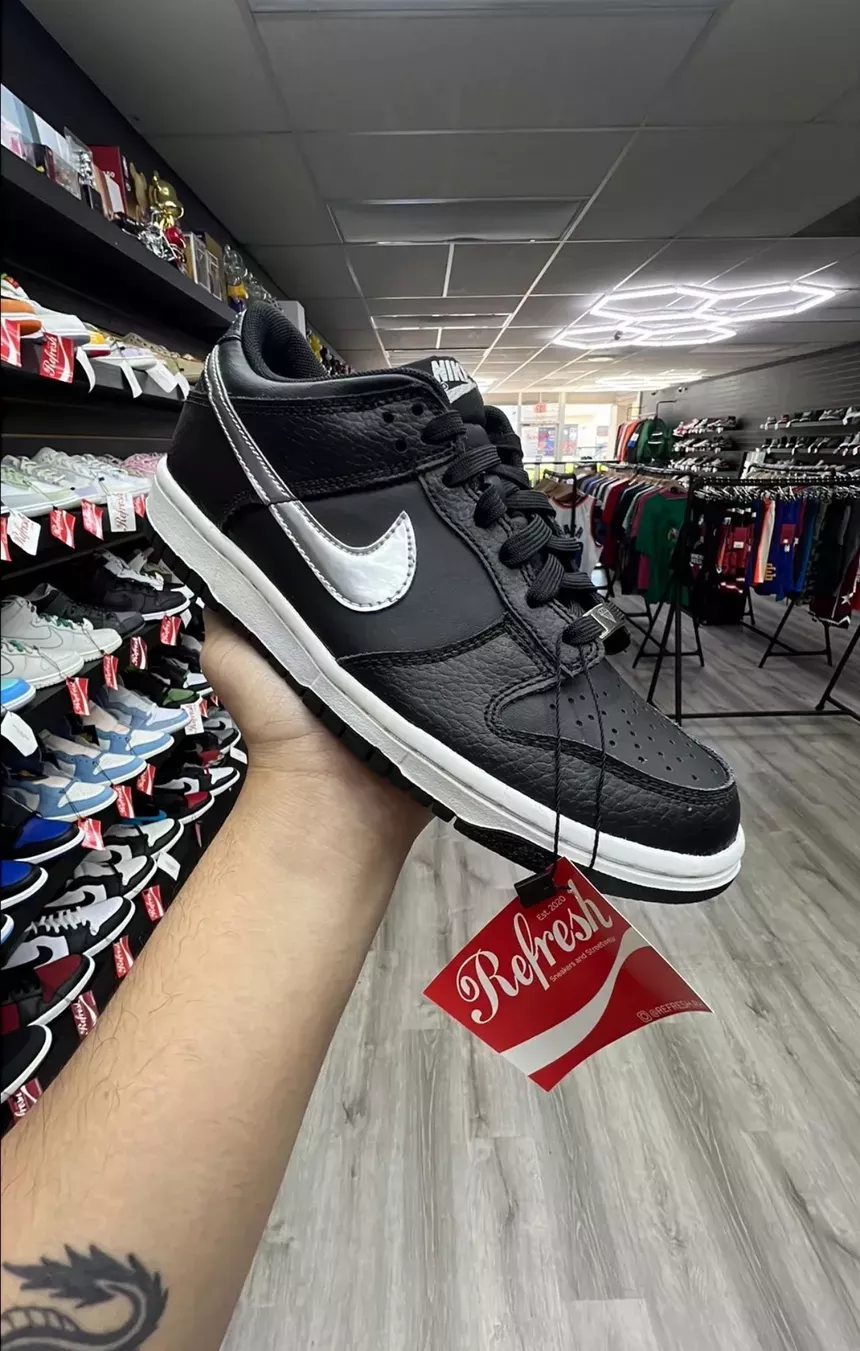 Nike Dunk Low NBA 75th Anniversary Spurs Size 7y