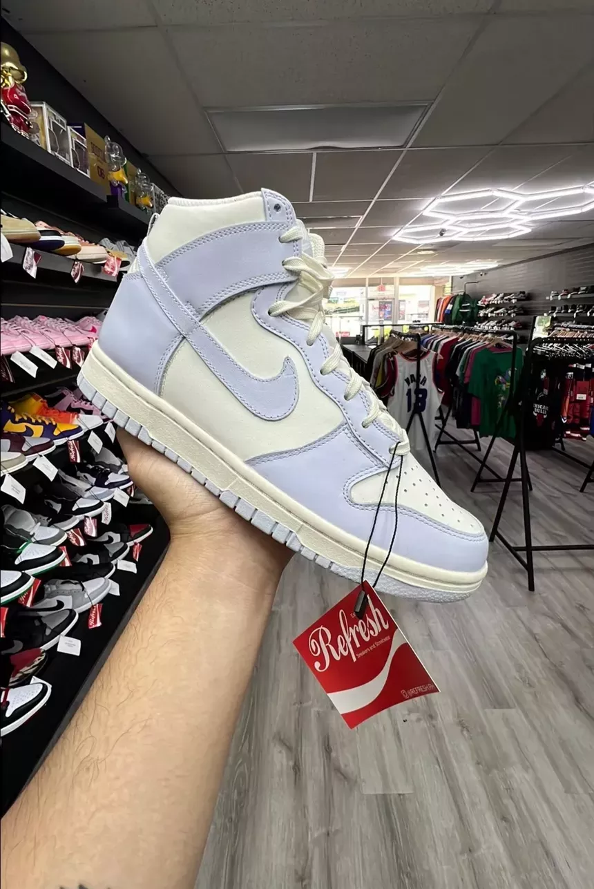 Nike Dunk High Sail Football Grey Size 8.5w/7y