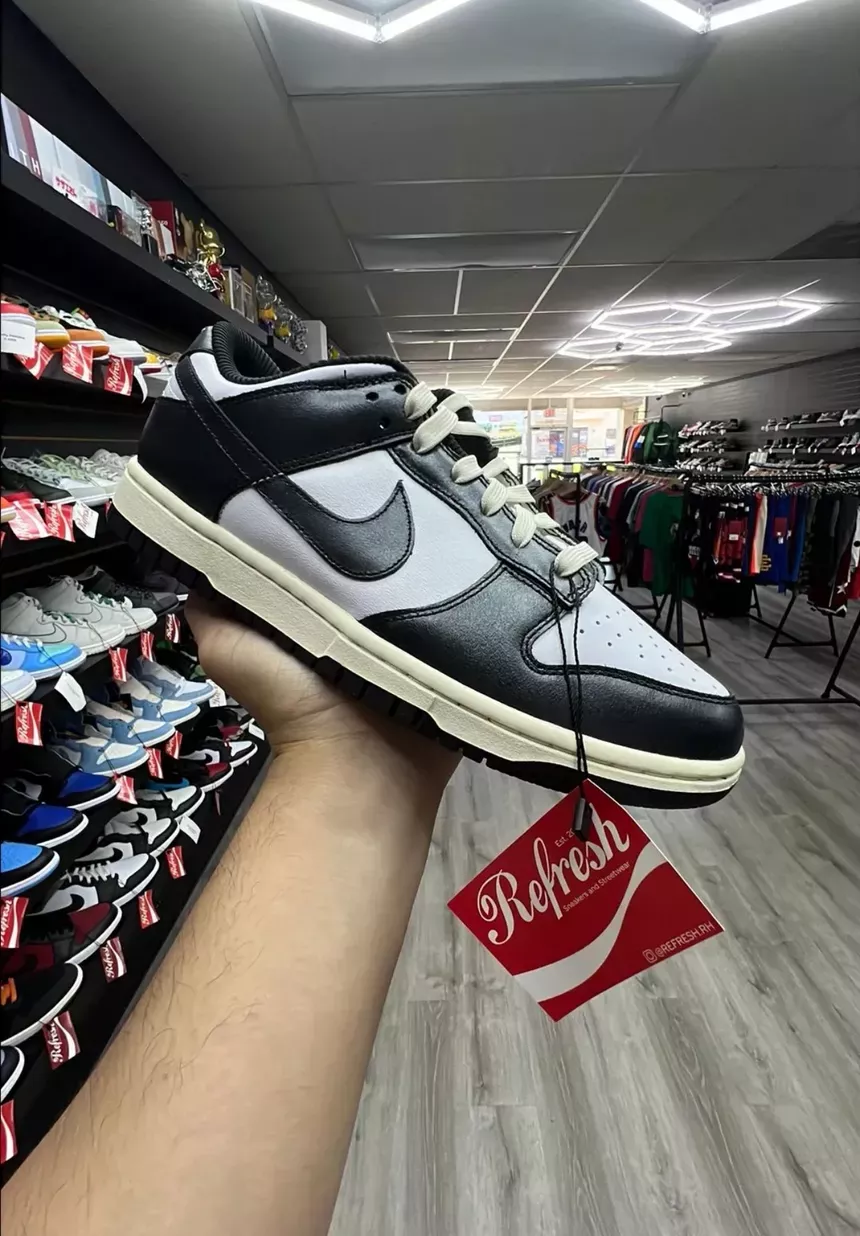 Nike Dunk Low Vintage Panda Size 8.5w/7y