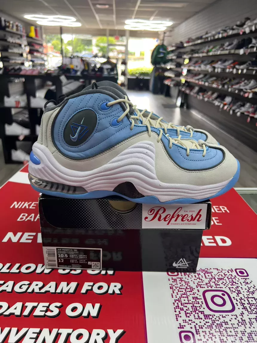 Social Status Playground University Blue Size 10.5