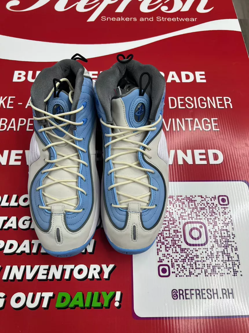 Social Status Playground University Blue Size 10.5