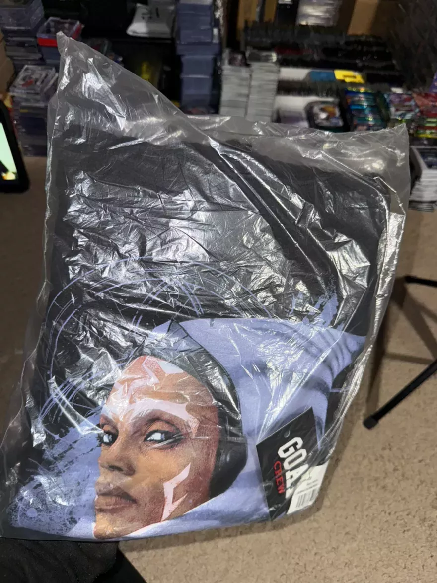 Ahsoka Tano Size Large Culture Kings GOAT Crew Hoodie