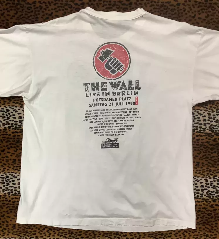 Vintage Levi’s The Wall Live in Berlin 1990  T