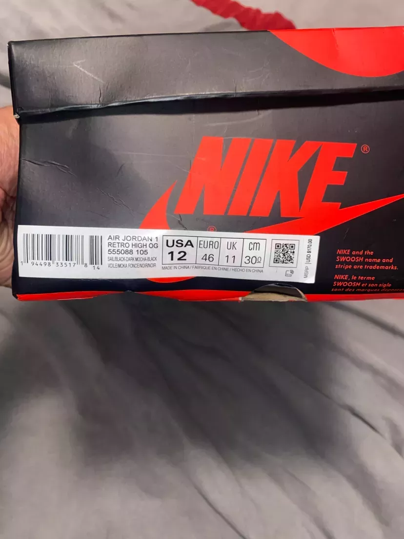 Air Jordan 1 Retro High OG Mocha