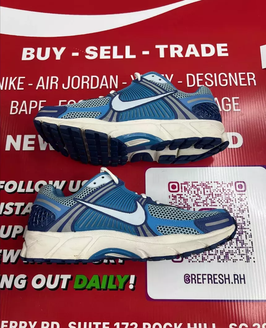Vomero 5 Blue Size 9.5