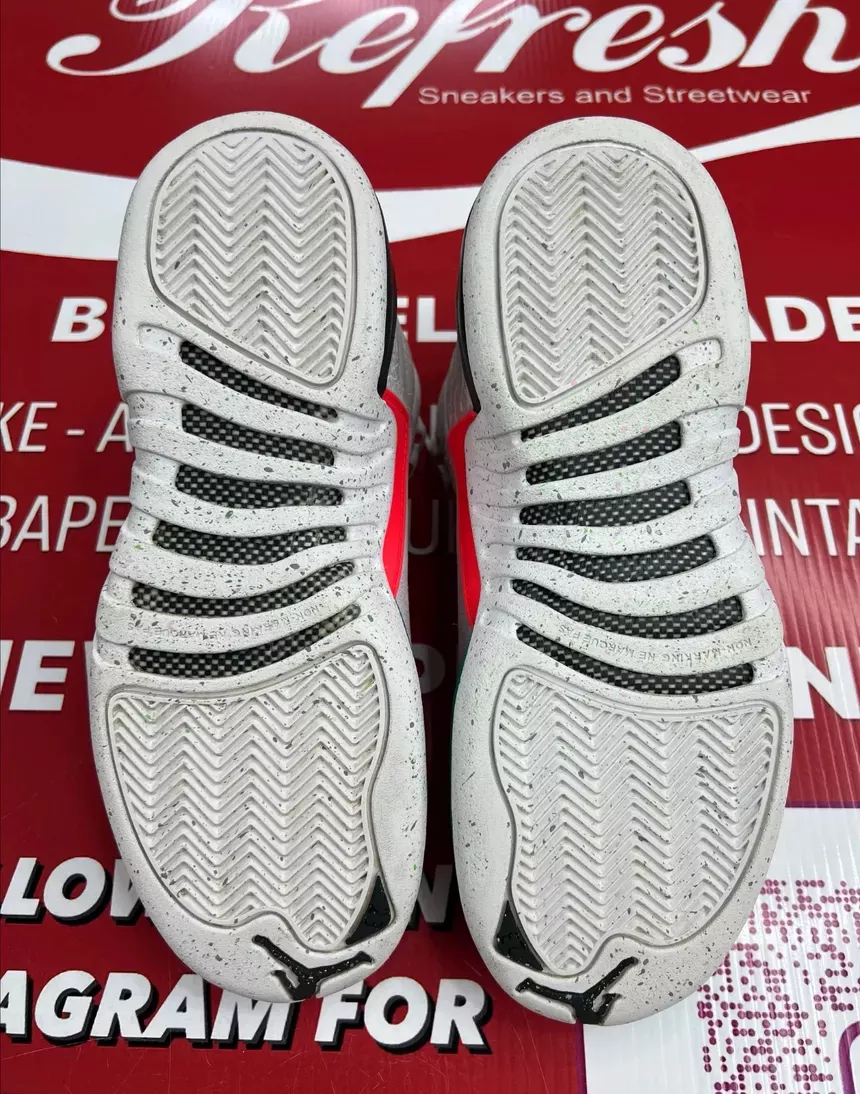 Air Jordan 12 White Vapor Green Size 6.5Y