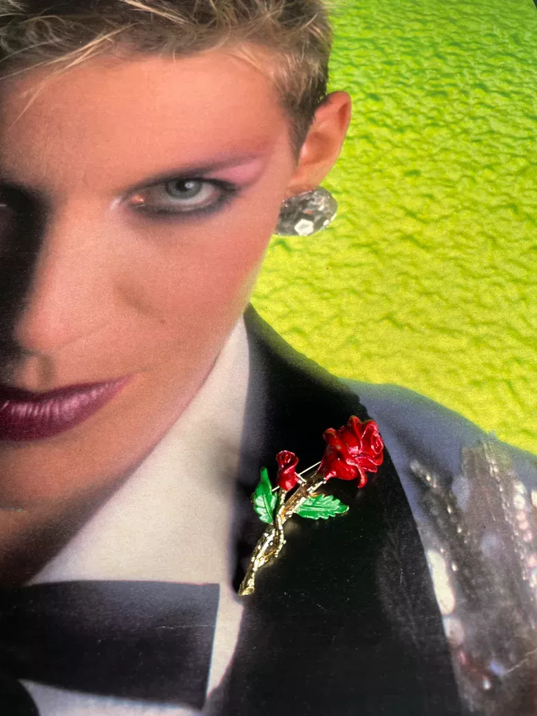Elegant Rose Brooch Pin