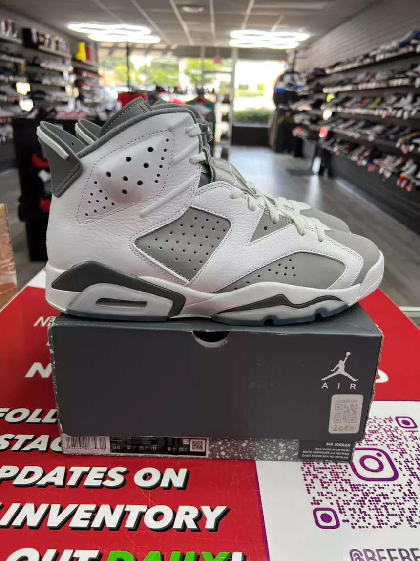 Air Jordan 6 Cool Grey Size 9.5