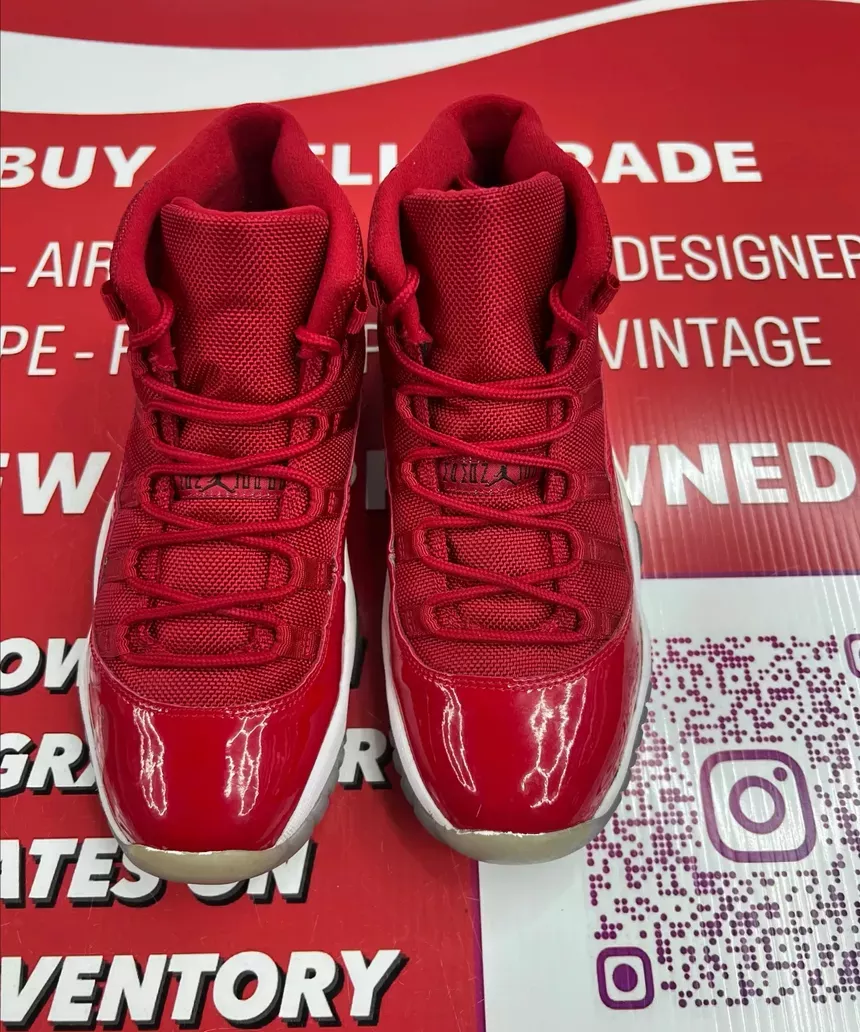 Air Jordan 11 Win Like 96 Size 6y