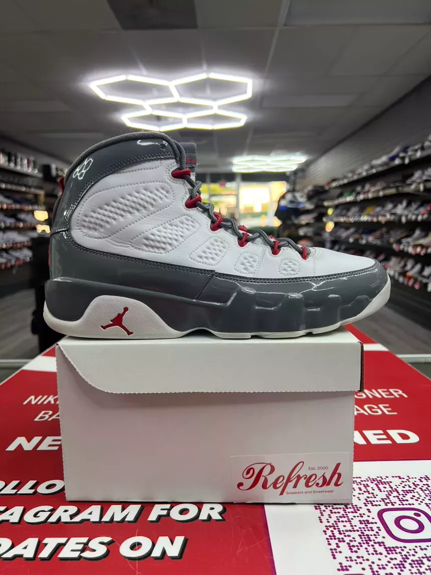 Air Jordan 9 Fire Red Size 9.5