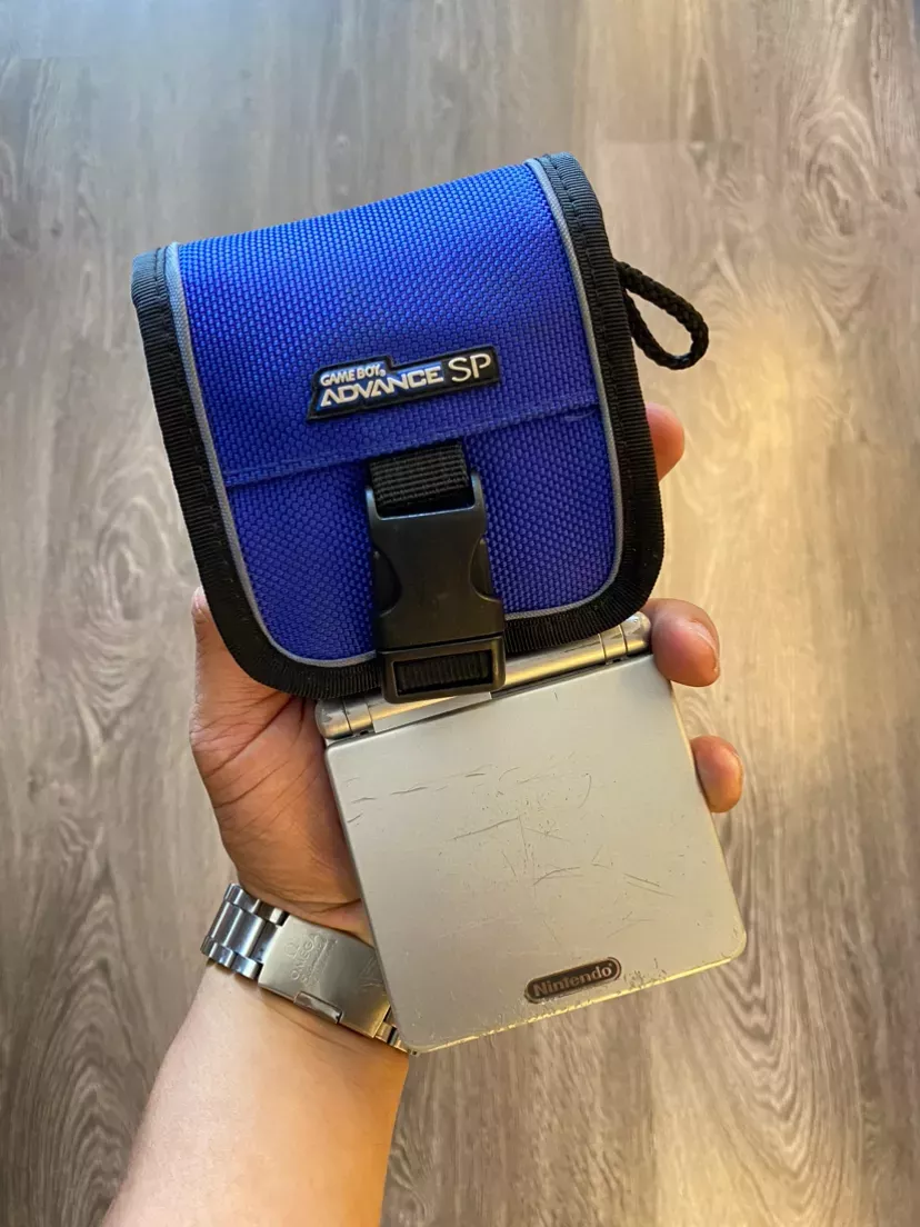 Game Boy Advance SP Bundle