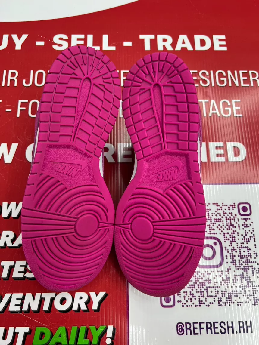 Nike Dunk Low Fuchsia Size 5.5y