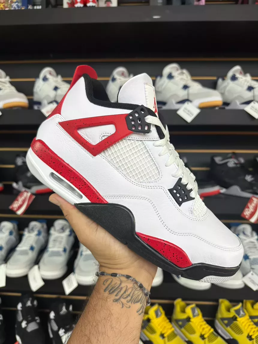 Air Jordan 4 Retro Fire Red Size 11