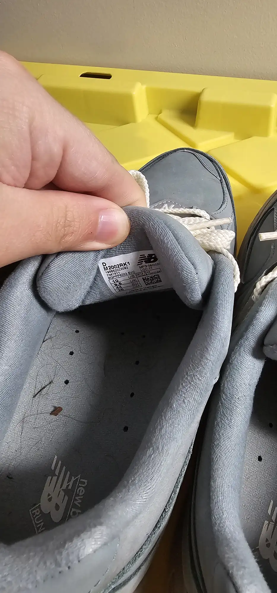 Size 10 - New Balance Kith x 2002R Pistachio