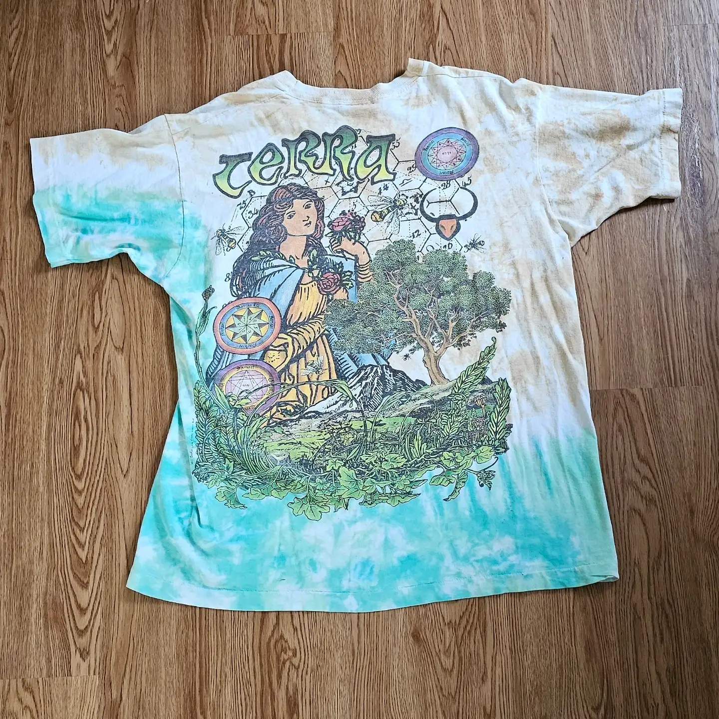 1992 Liquid Blue Terra Mater (Mother Earth) Constellation - Size XL (22.5 x 30)