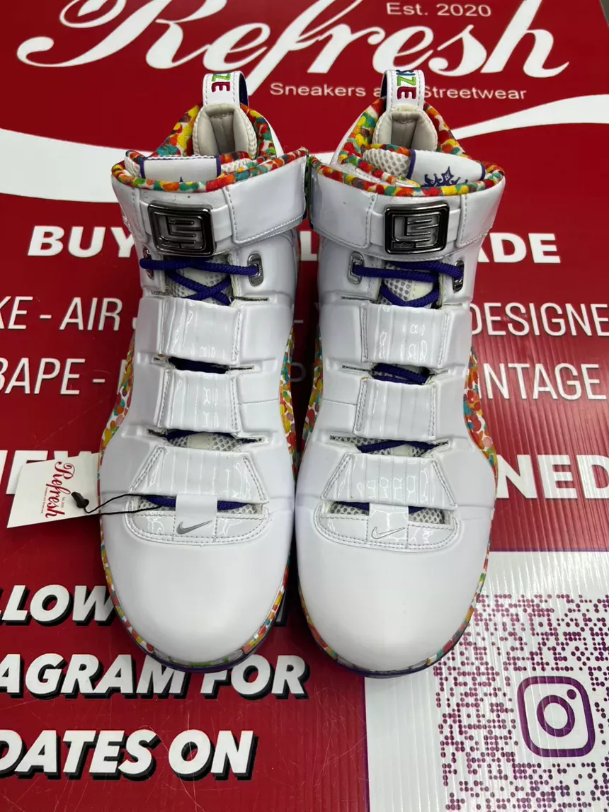 Nike LeBron IV Fruity Pebbles Size 9.5