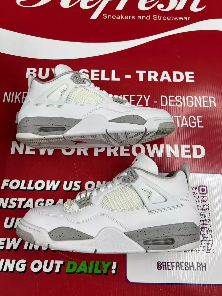 Air Jordan 4 White Oreo Size 11.5