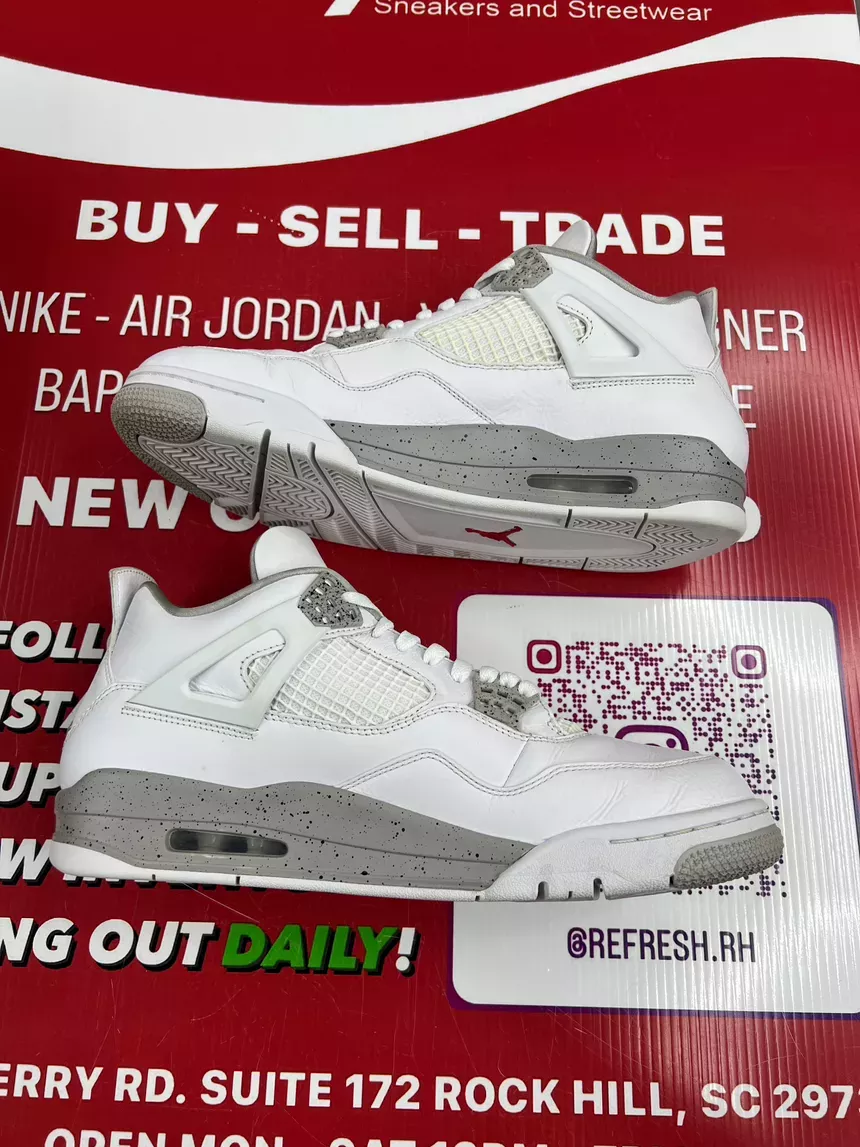 Air Jordan 4 White Oreo Size 11.5