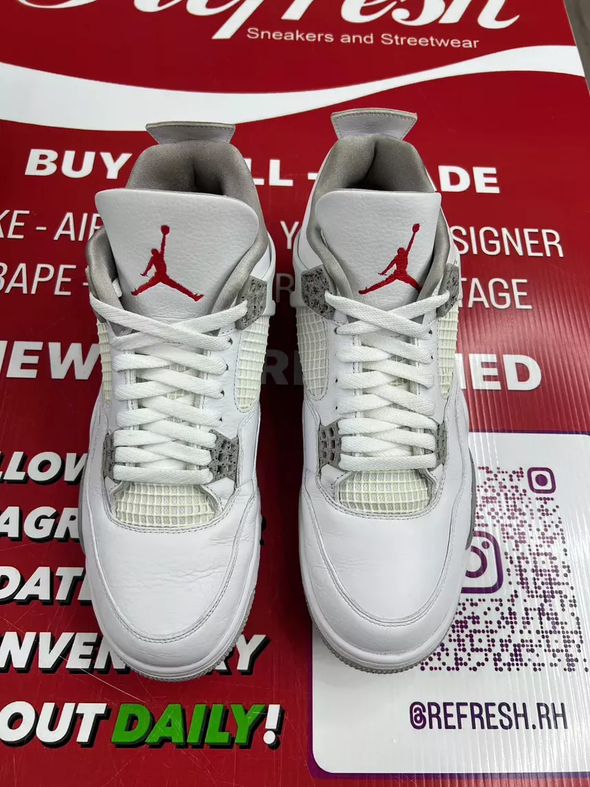 Air Jordan 4 White Oreo Size 11.5