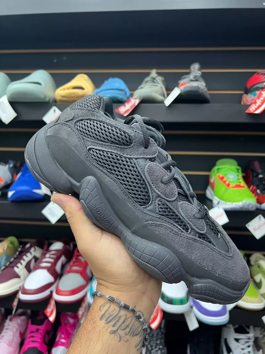 Adidas Yeezy 500 Utility Black Size 8.5