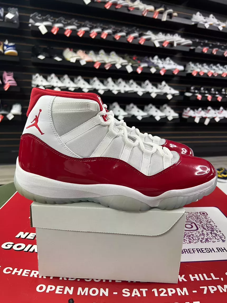 Air Jordan 11 Cherry Size 13