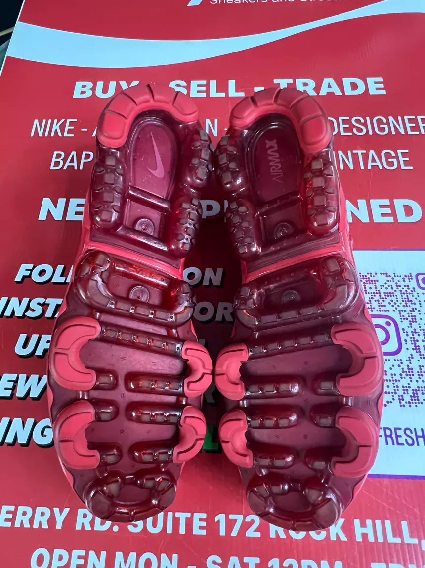 Nike Air Vapormax Plus Triple Red Size 13