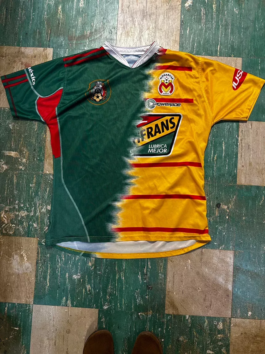 Vintage Monarcas Morelia/MEXICO Soccer Jersey
