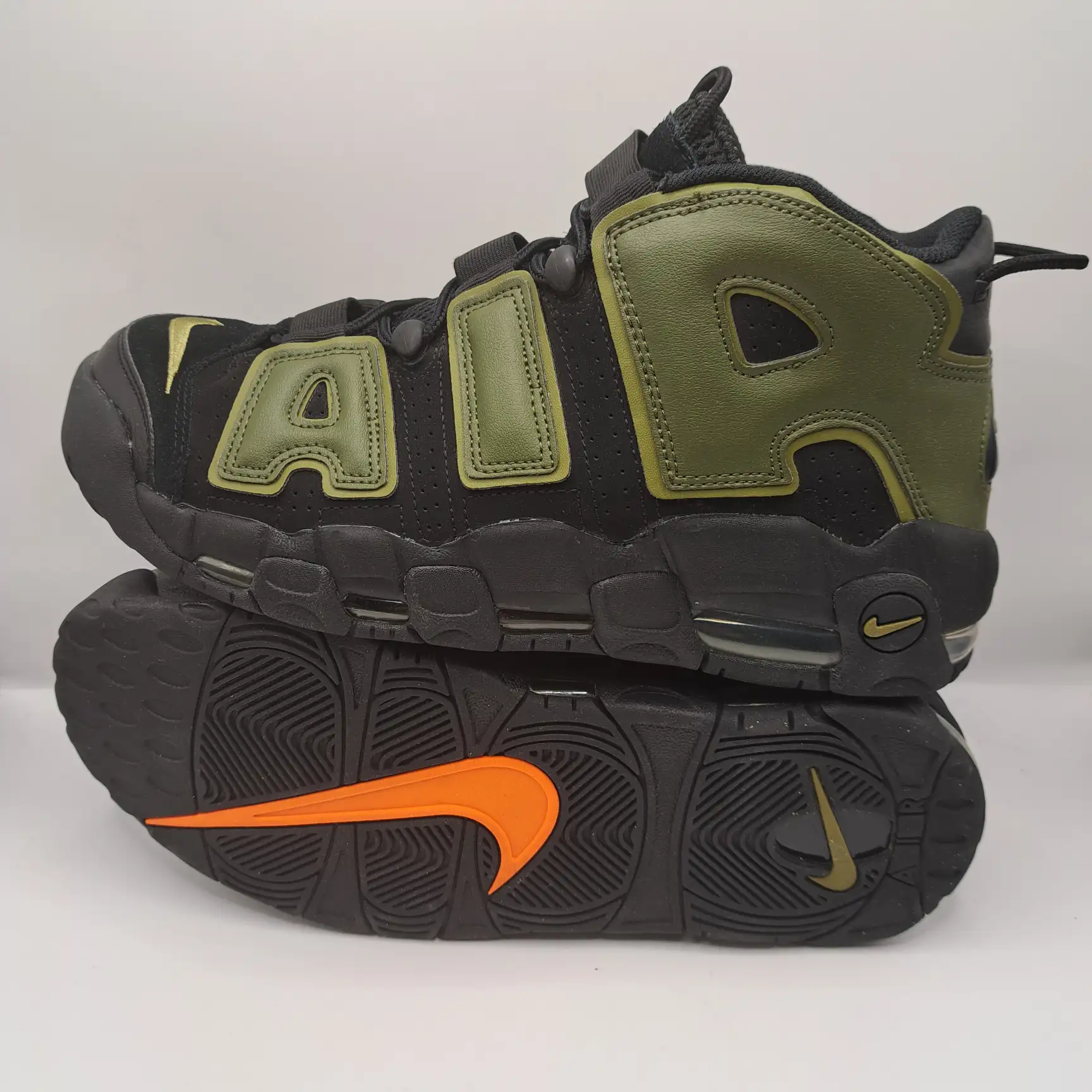 Nike Air More Uptempo Rough Green