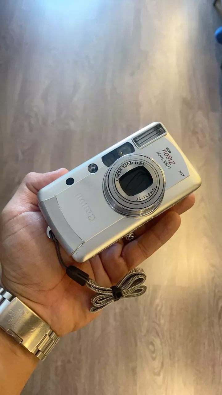 Canon Sure Shot Z180U Film Camera