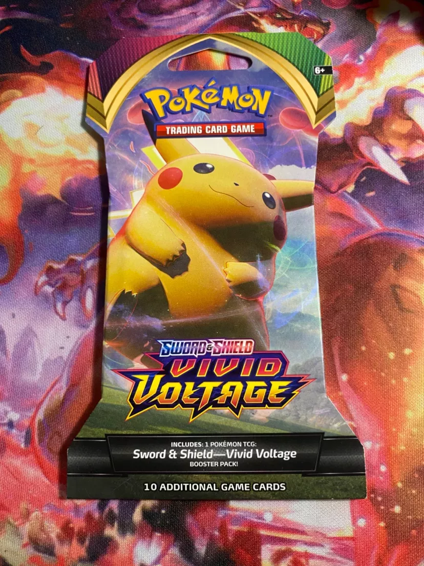 Pokemon TCG: Sword & Shield - Vivid Voltage Booster Pack