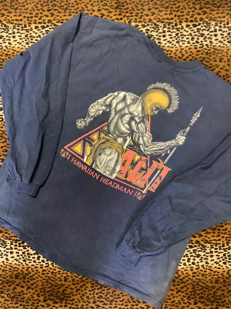 Vintage “Hawaiian Force” Hawaiian  HeadMan Long SLeeve T