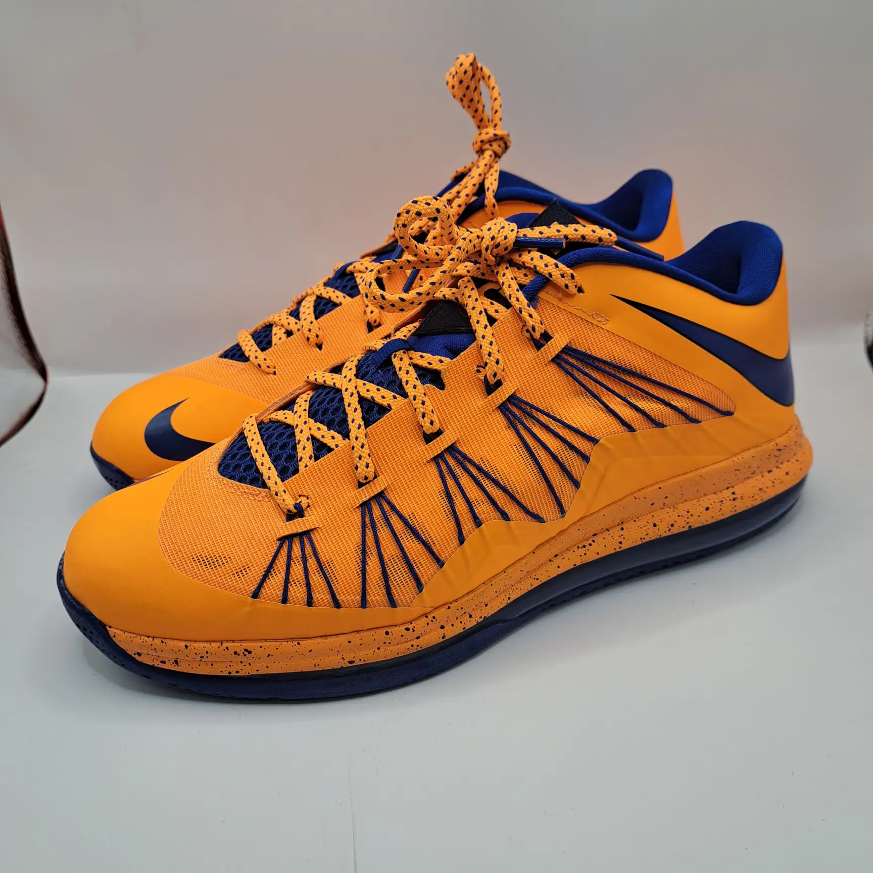 Nike LeBron X Low Knicks HWC (2013)