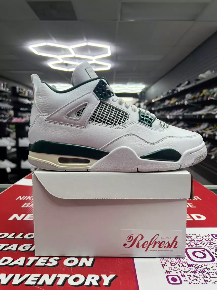 Air Jordan 4 Oxidize Size 9.5