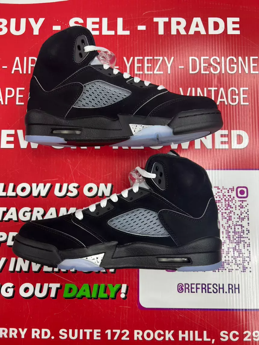 Air Jordan 5 Black Metallic Reimagined Size 6y