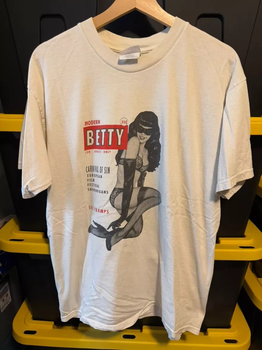 Vintage Betty Page Carnival of Sin T-Shirt size large