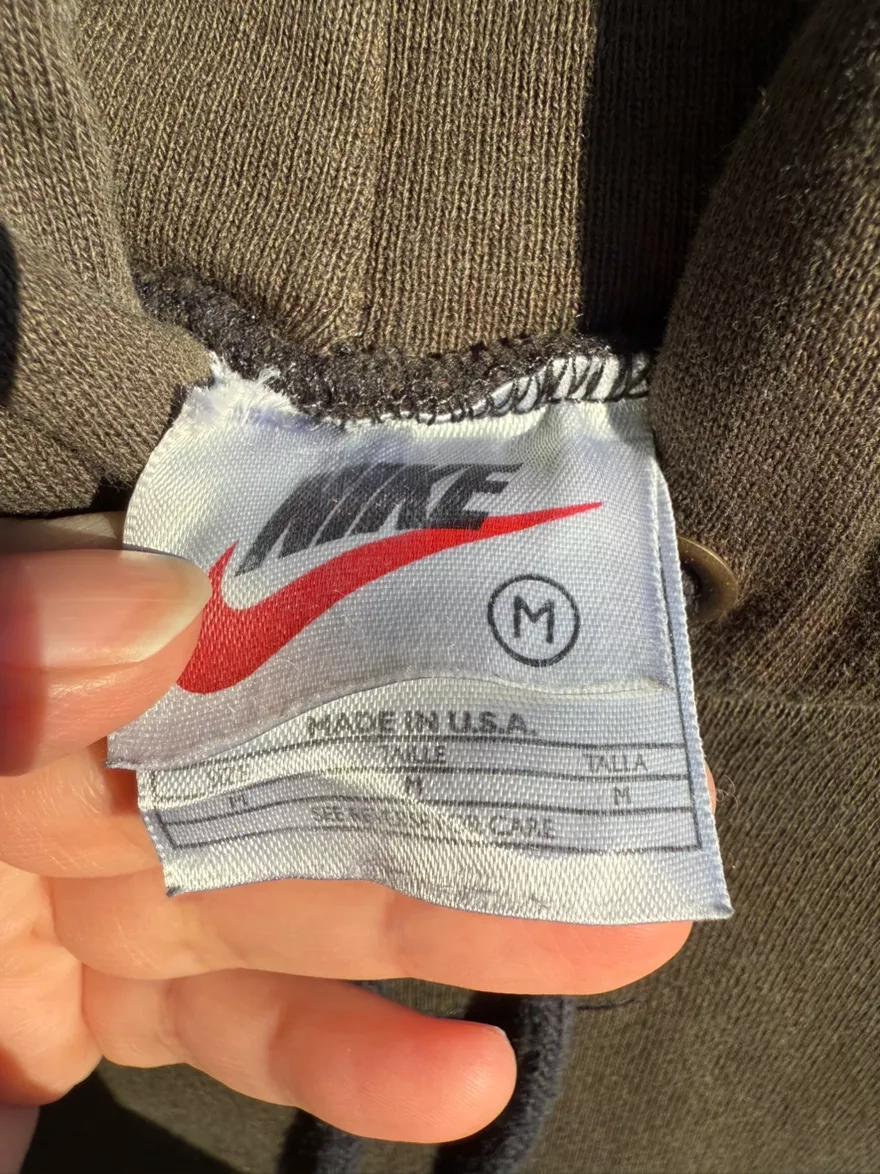 Vintage 90s Nike ‘Carbon’ Center Swoosh Hoodie Medium