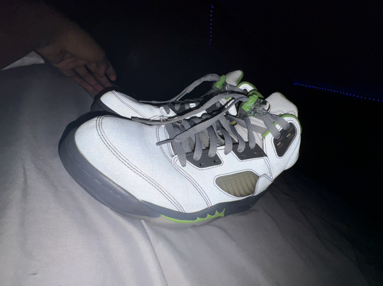 Jordan 5s green bean