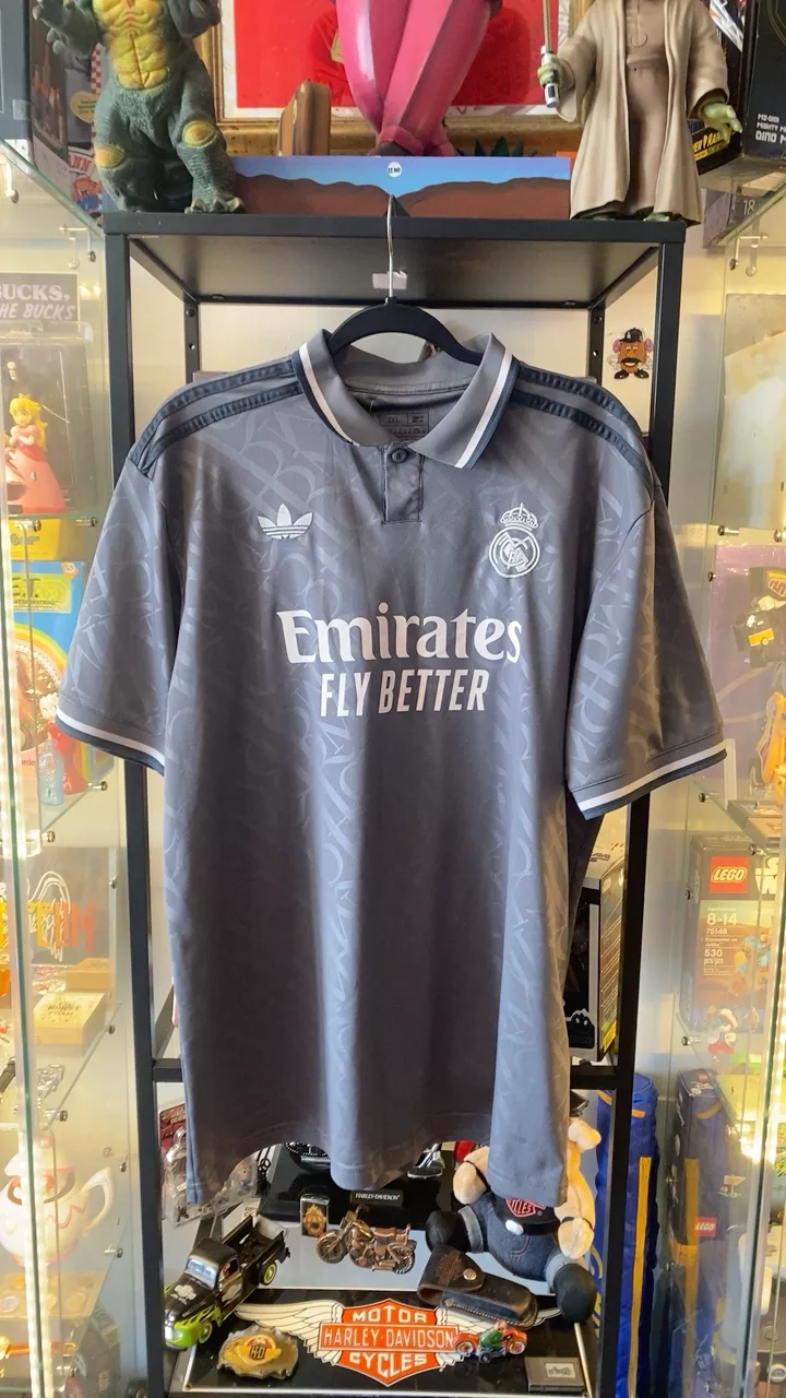 Real Madrid Jude Bellingham Adidas Jersey Sz 2XL