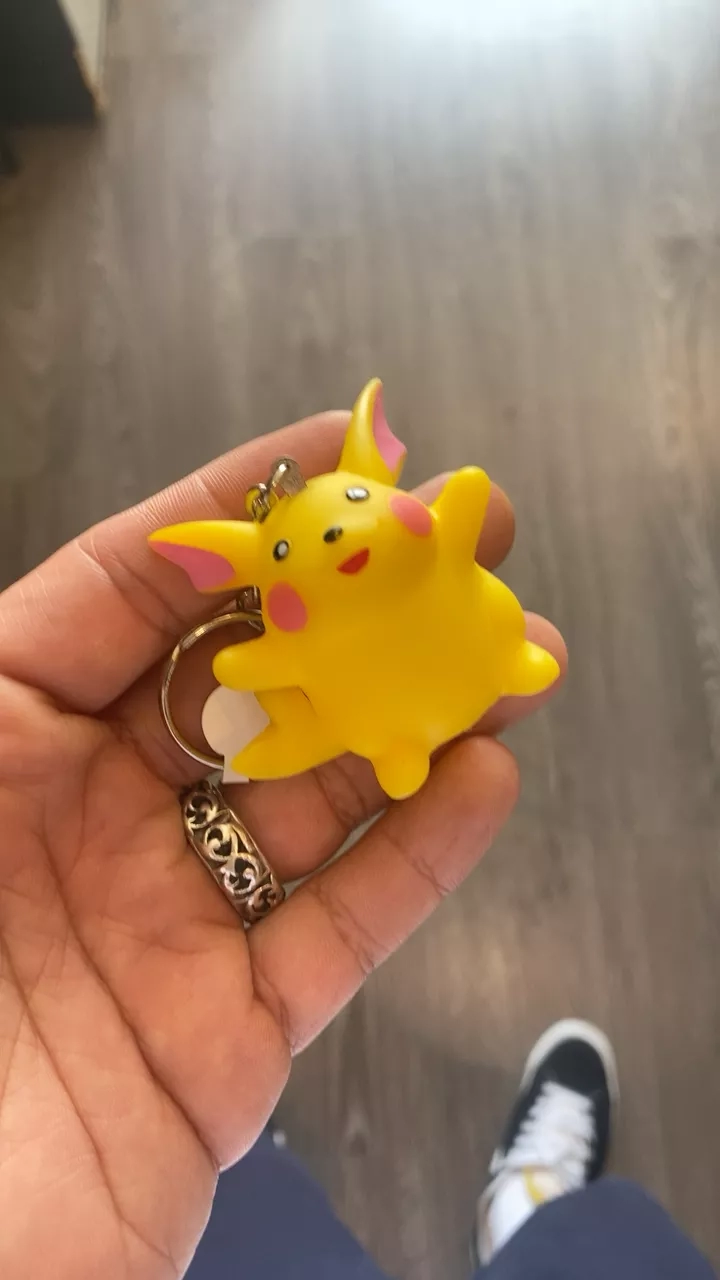 Raichu Vintage Pokémon Keychain