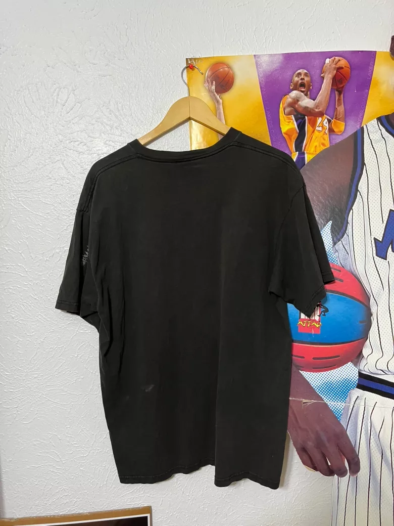 Vintage Nike Black T-Shirt