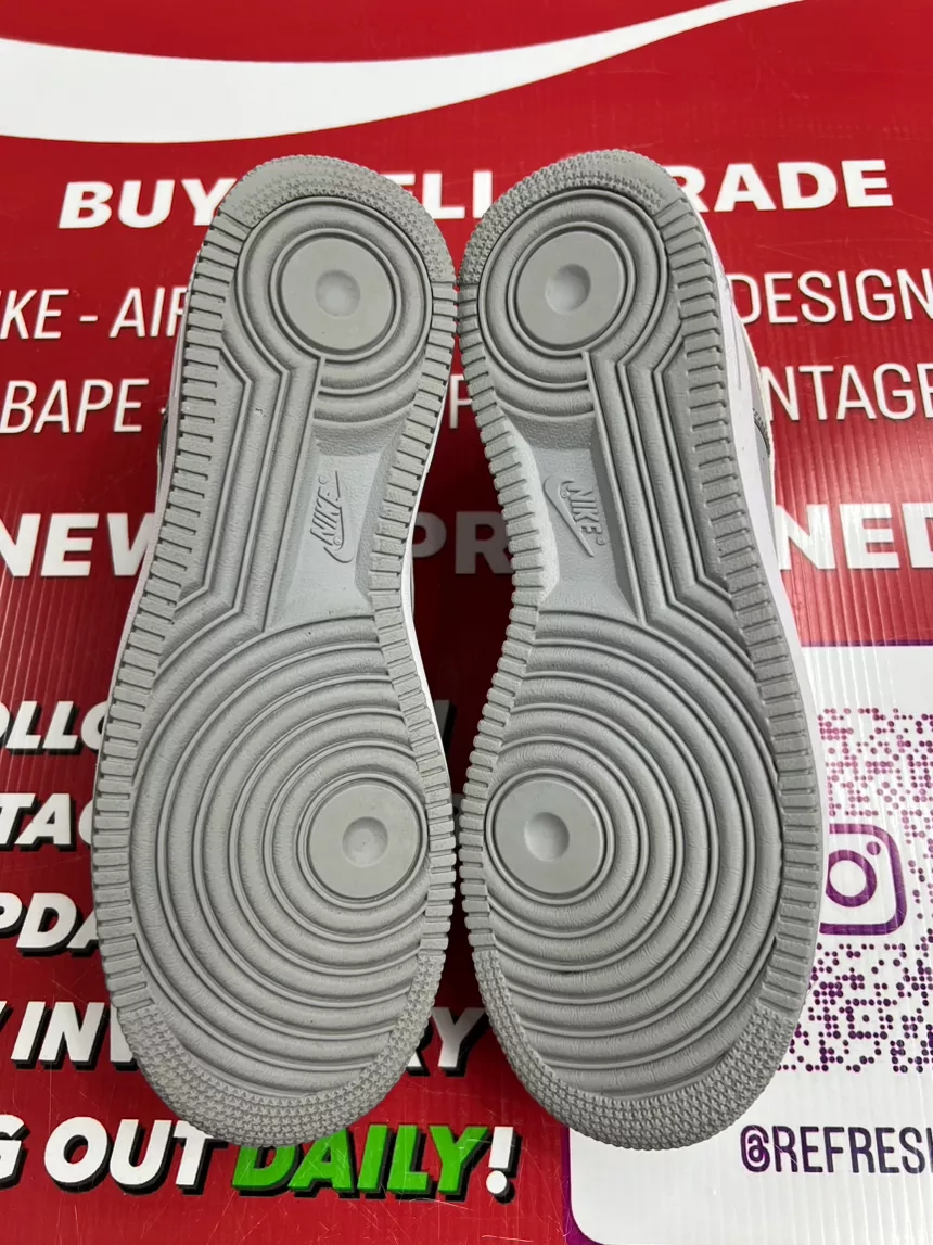 Air Force 1 Low Wolf Grey Size 10
