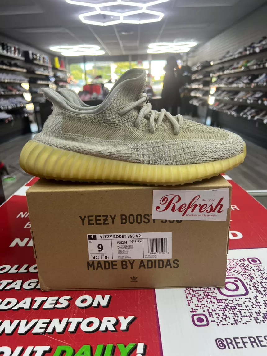 Yeezy 350 Natural Size 9